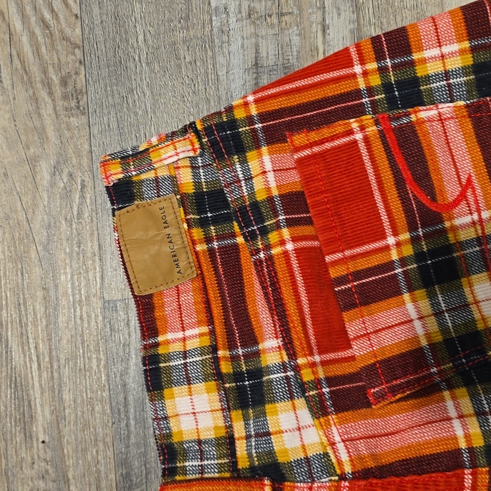 American Eagle Plaid Hi-Rise Mini Corduroy Mini Skirt| Size 4​ - Picture 10 of 11